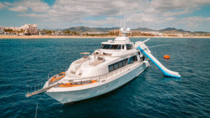 98ft Mardiosa yacht in Cabo San Lucas