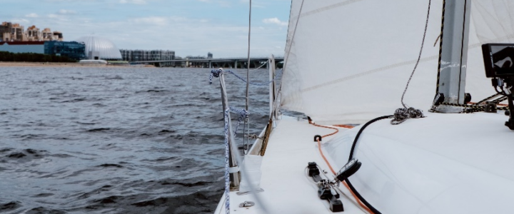 What Type Of Yacht Charter Is Right For You? What Type Of Yacht Charter Is Right For You?