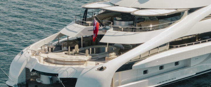 Why Celebrities Love Cabo – And Why You’ll Love Chartering a Yacht Here This Summer